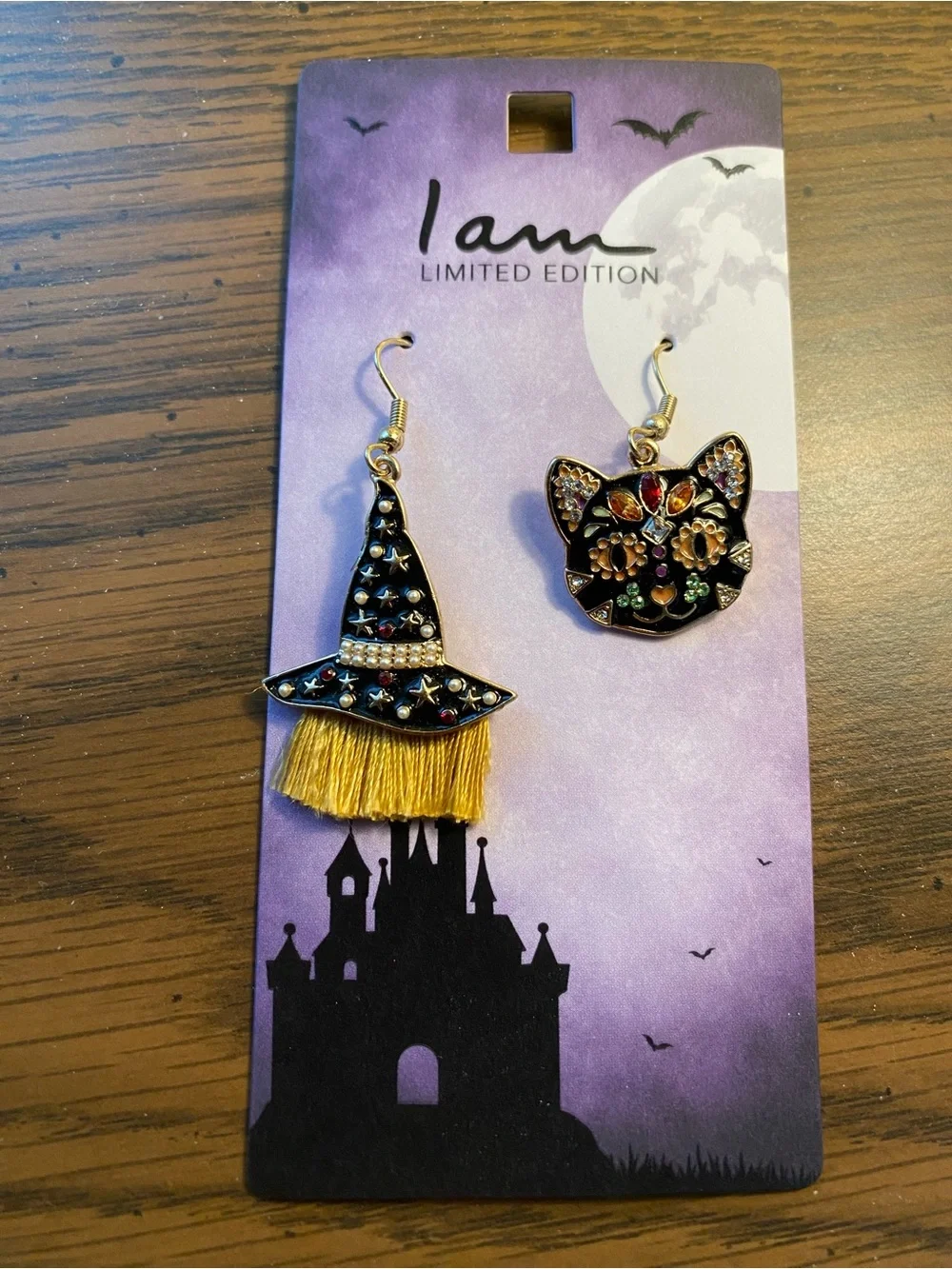 Kids Black & Gold Witch Hat and Cat Mismatched Earrings